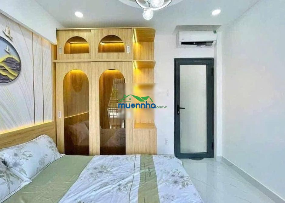 Chính chủ cần bán gấp nhà mai văn ngọc, p10, phú nhuận, giá 3tỷ2 dt 67,2m2, hđ thuê 18 triệu/th - 2