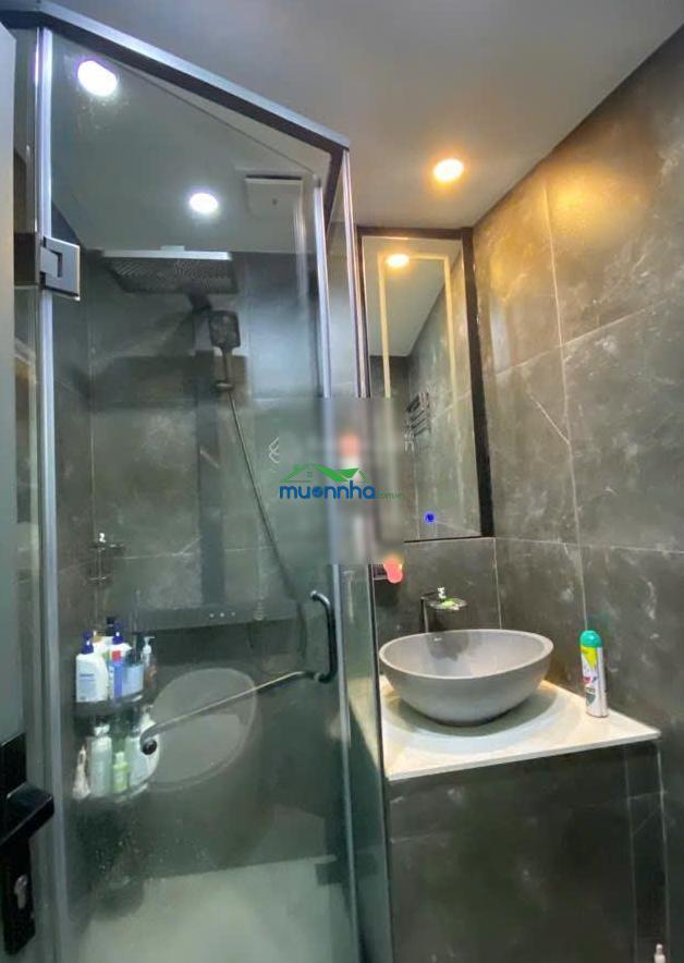 Bán gấp nhà quận 1 trong tuần - giá chỉ 5,3 tỷ, gần bệnh viện từ dũ, đang có hđ thuê 13 triệu/tháng - 2