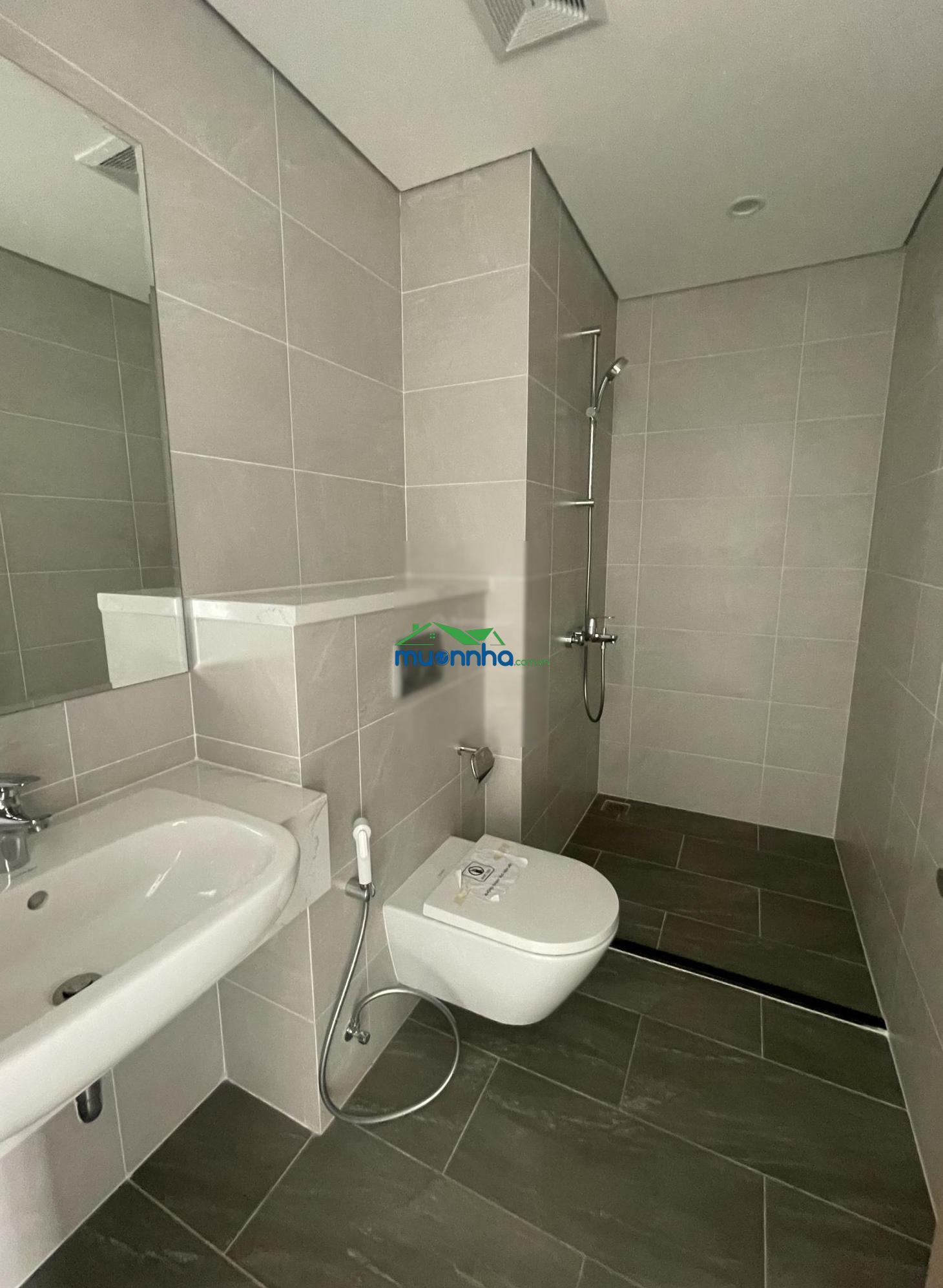 Giảm giá 24% so với giá gốc bán căn góc 2pn + 69m2 gh đối diện vincom nhà mới 100% giá 3,88tỷ - 3