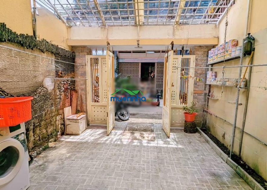 Định cư nên bán gấp căn nhà hxh thuộc khu vip 793 dt: 4,06x23 giá 6tỷ8 thích hợp cho ai mua đầu tư - 2