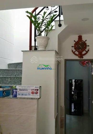 Bán nhà hẻm 986/ cmt8, 3x12m (nh 5.7m), 1 lầu đúc, 3pn, giá 5.1 tỷ bl