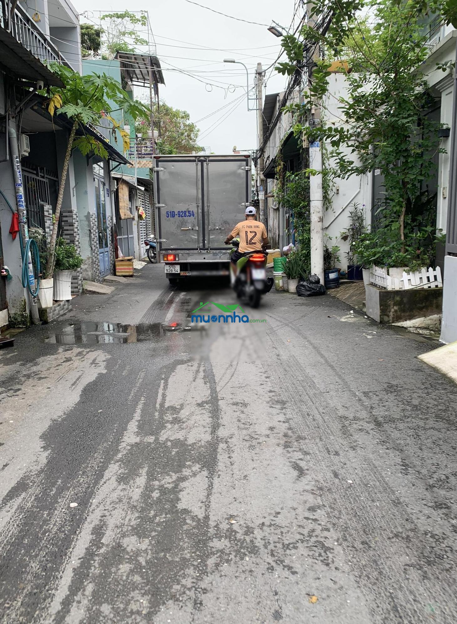 Bán gấp nhà 3 tầng 4m x 27m hẻm ô tô thông trường chinh. giá 7.1 tỷ tl