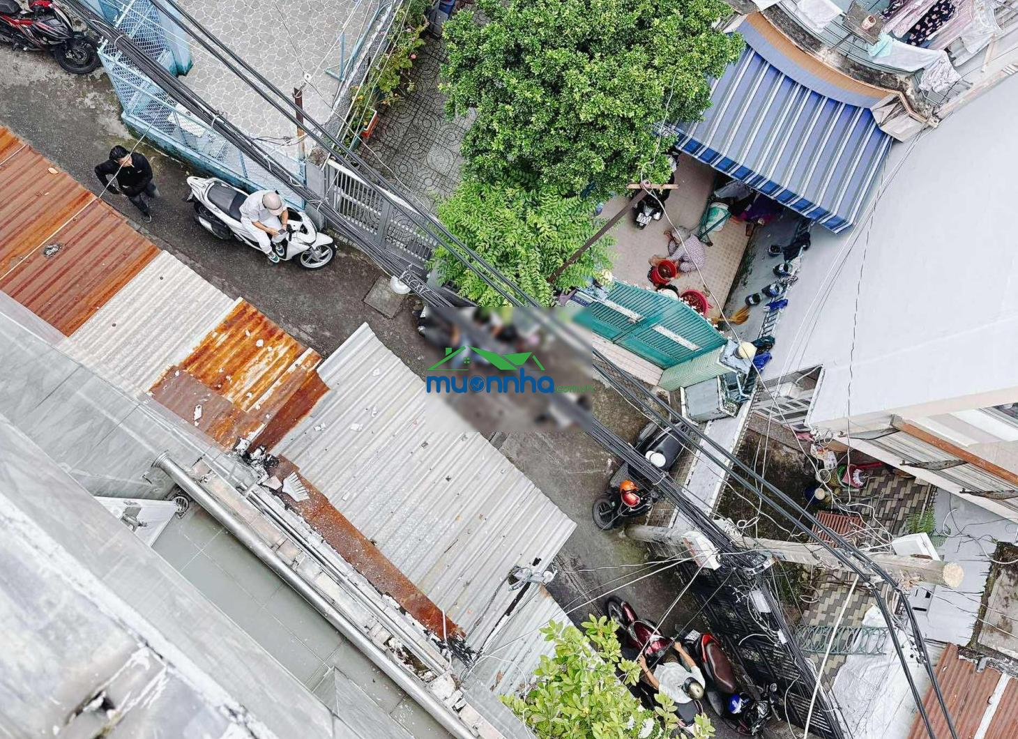 Nhà tôn đản q4 - 4 tầng đúc - 22.6m2 - ko qh - chỉ 3.5 tỷ - 3