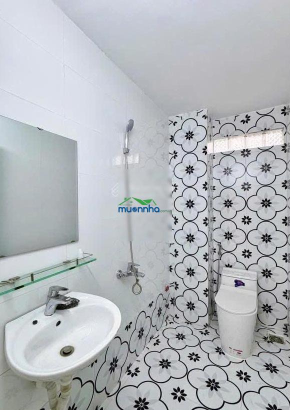 4 tỏi 650 - chủ ngộp bán gấp nhà kha vạn cân - hbc cách phạm văn đồng chỉ 100m shr - Ảnh 4