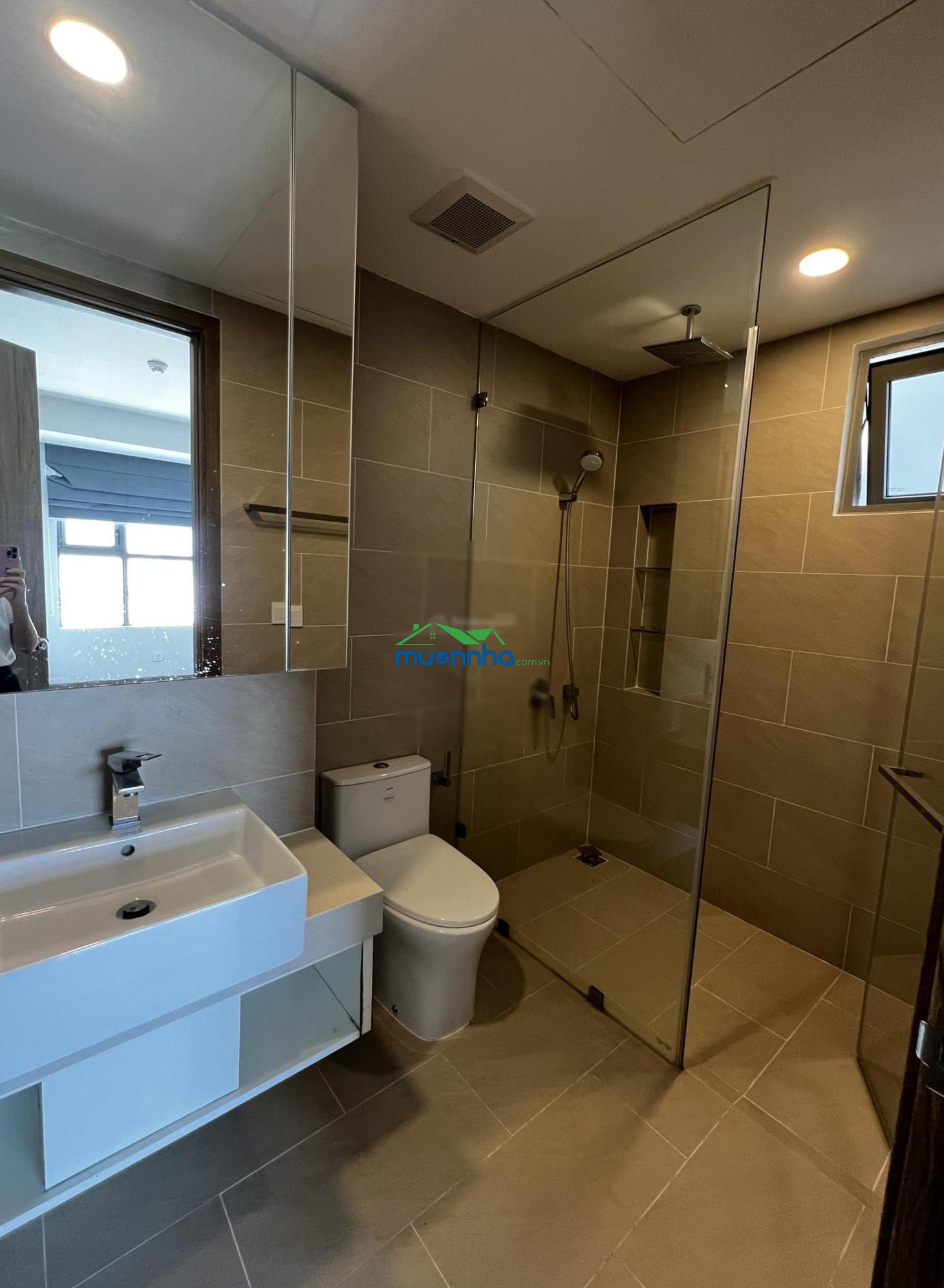 Siêu rẻ 2pn2wc ntcb giá chỉ 13 triệu rèm+ máy lạnh+ máy nước nóng liên hệ 0981 795 *** xem nhà 24/7