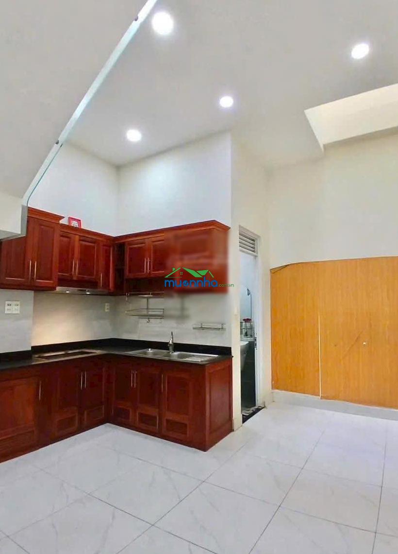 Nhà 3 lầu đường ngô chí quốc gần chợ đầu mối khu dân trí sổ hồng hoàn công