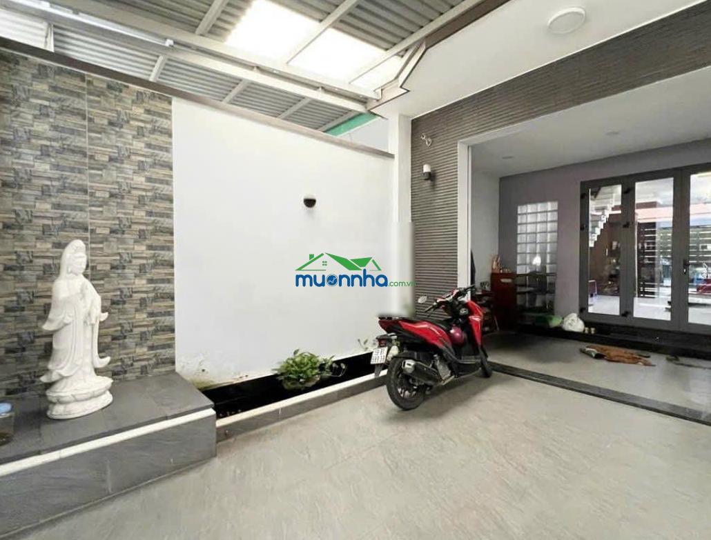 Nhà đẹp tìm chủ! 104,9m², ngang 5 x 20,98, 4 tầng, tặng nội thất, 4 phòng ngủ - Ảnh 2