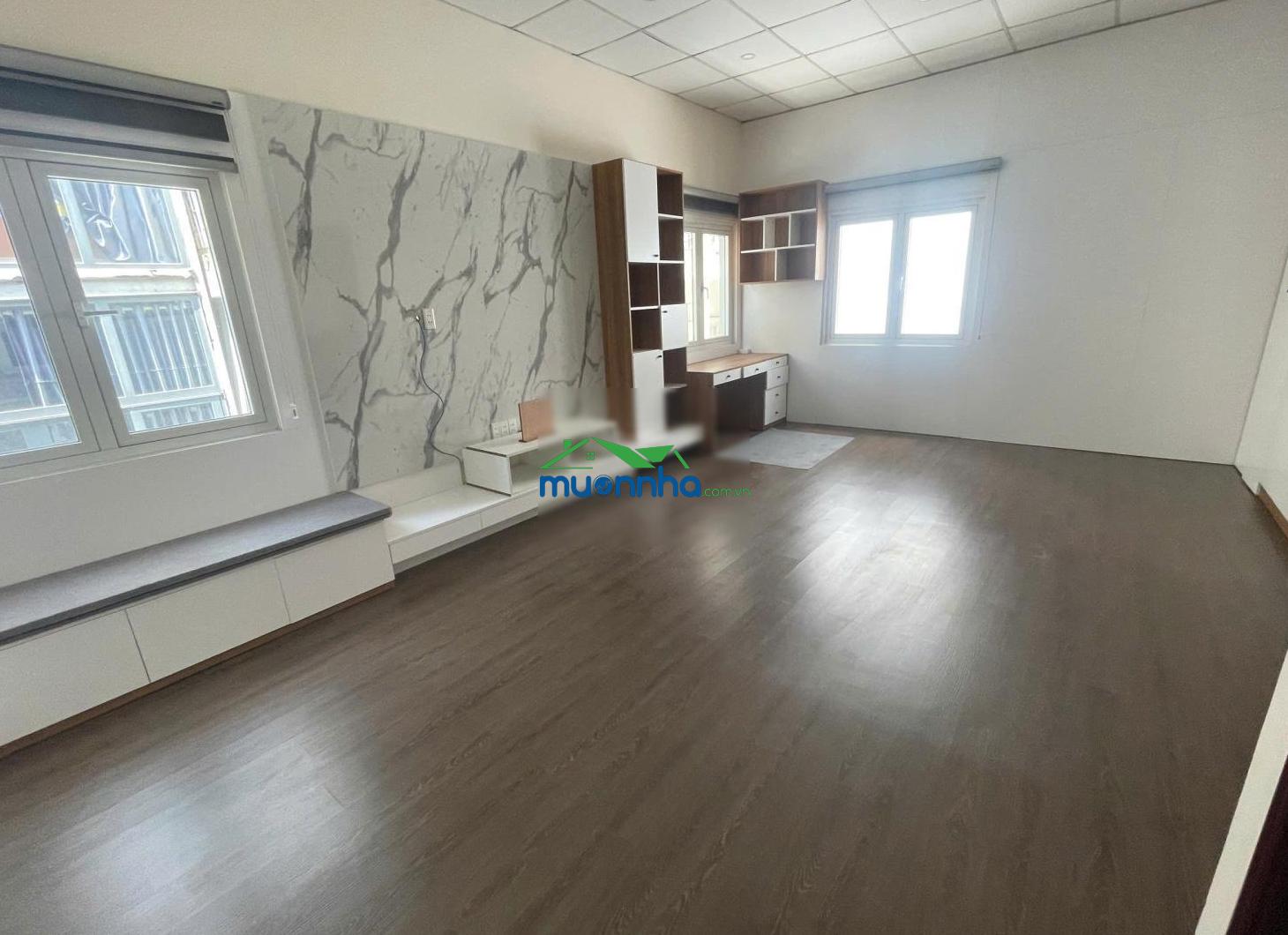 Hạ giá 4 tỷ, nhà hẻm 3/2 quận 10 - dt 9 x 20m ( 160m2 đất ) - nhà khu biệt thự - giá chốt 29 tỷ. - 4