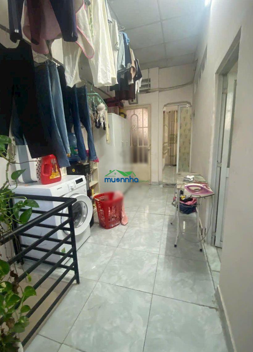3,99 tỷ - nhà 3 tầng, 4 phòng ngủ, đường 11, linh xuân - Ảnh 3