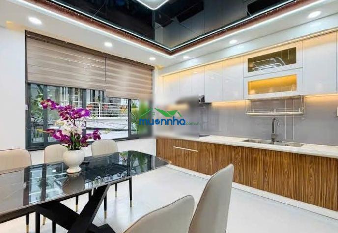 Bán nhà đường 2 ô tô né nhau phan huy ích p14 gò vấp sát bên emart. 2tỷ8/70,3m2 đang cho thuê 21tr