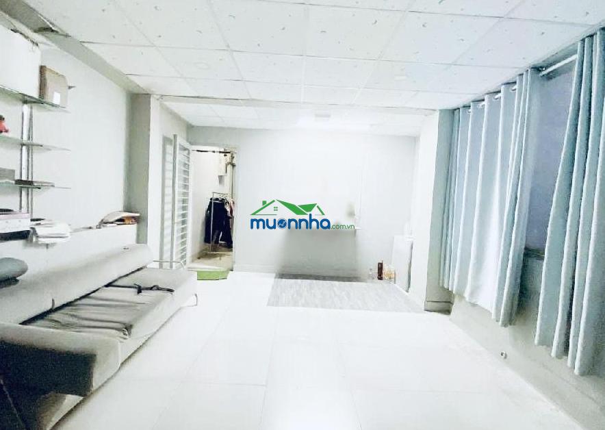Chỉ 9 tỷ nhỉnh - 5 tầng - ngang 4,2 x 22 - đường nhựa 8m, tân sơn nhì