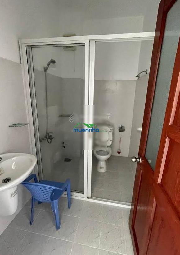 Kẹt vốn bán nhanh 2 tỷ 990. nhà 68.2m2 xây 1 trệt 2 lầu, sau giga mall thủ đức. hẻm 6m, sổ sẵn - 3
