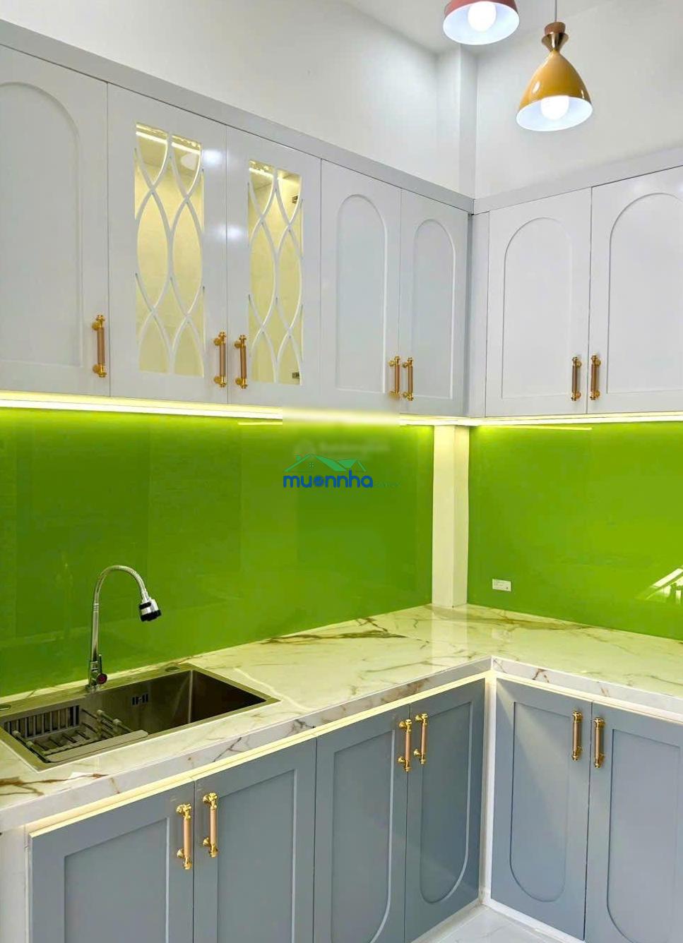 Nhà bán quận 7 mặt tiền đường 8 m. 2 tỷ 280 triệu. cạnh bên phú mỹ hưng - 3