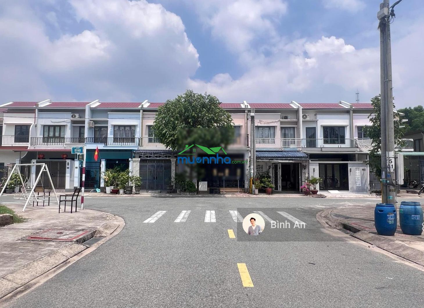 Bán căn góc liền kề vườn 136m2 tại kđt oasis city, dân cư ở đông, sổ hồng hoàn công, giá 2,3 tỷ