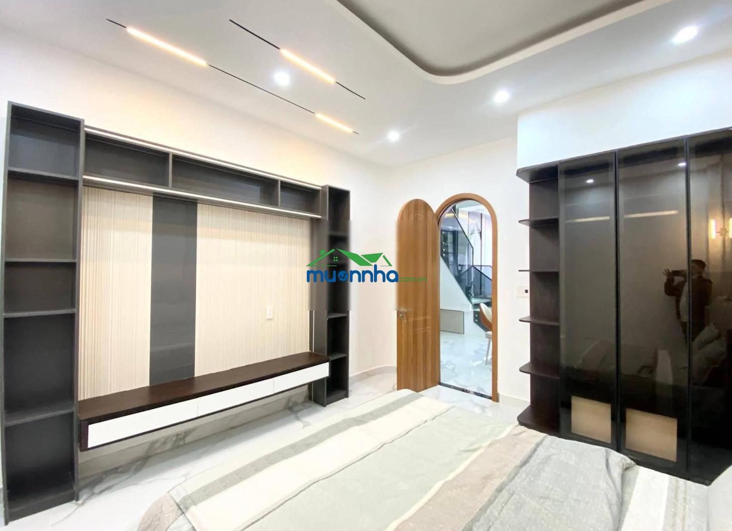Nhà 4 tầng 4 phòng ngủ ô tô đậu cửa phường trường thọ thuận tiện di chuyển mọi hướng - Ảnh 3