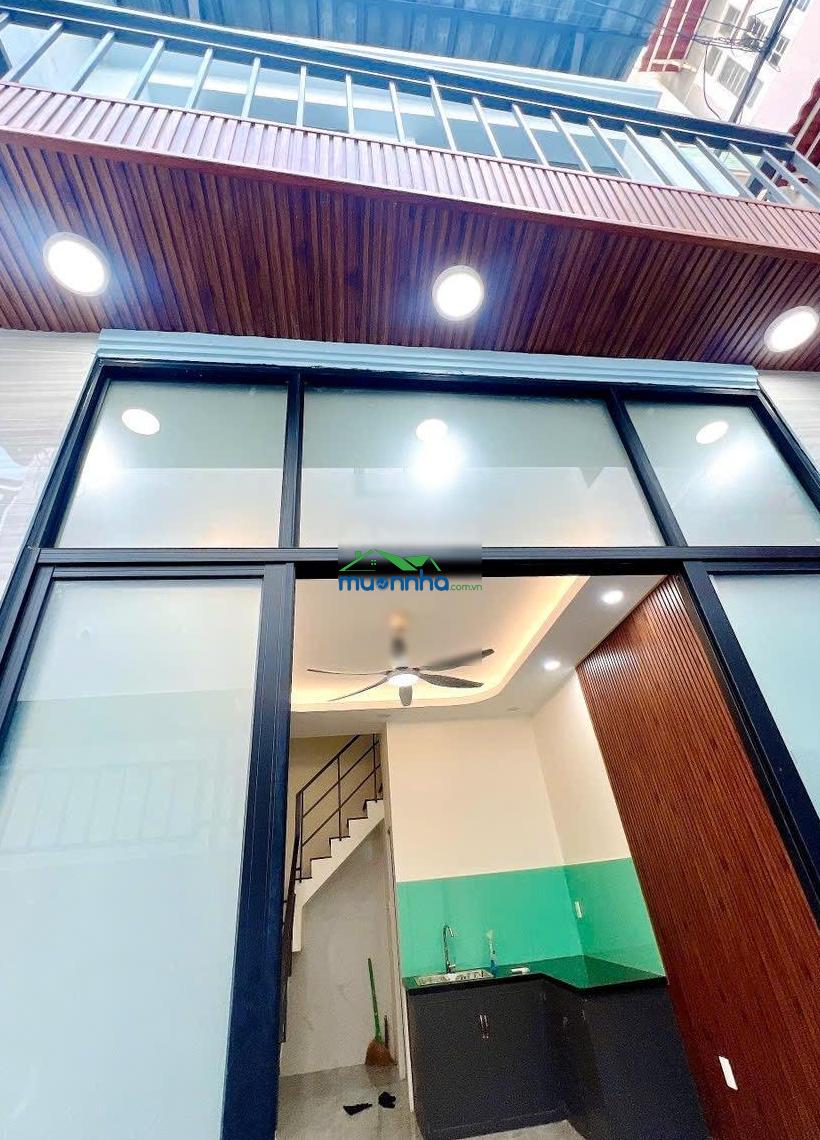 2.55 tỷ có nhà 2 tầng gần ngã tư bình phước sổ riêng