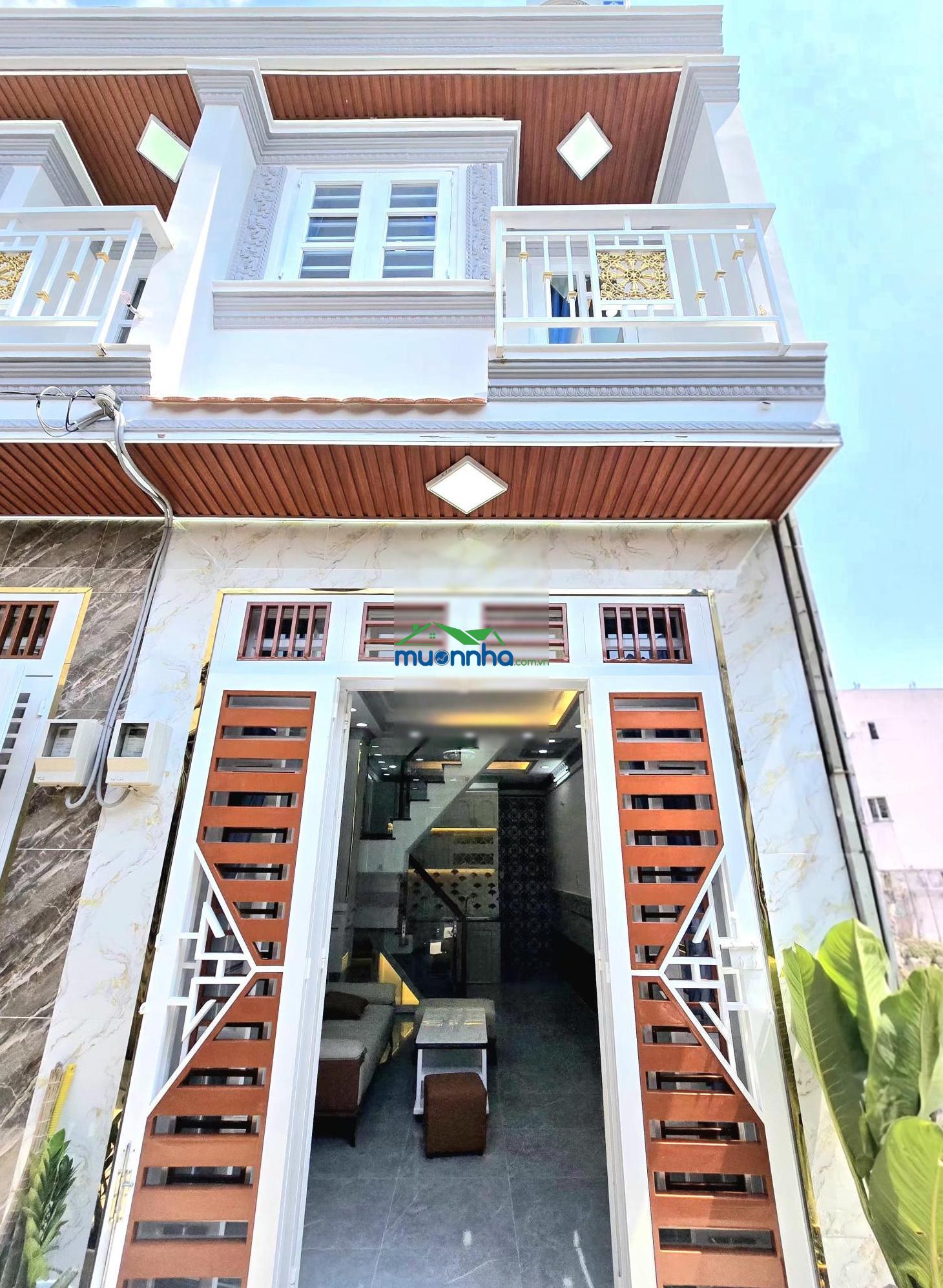 Nhà đẹp vào ở liền 1 lầu gần phú mỹ hưng quận 7 - 3
