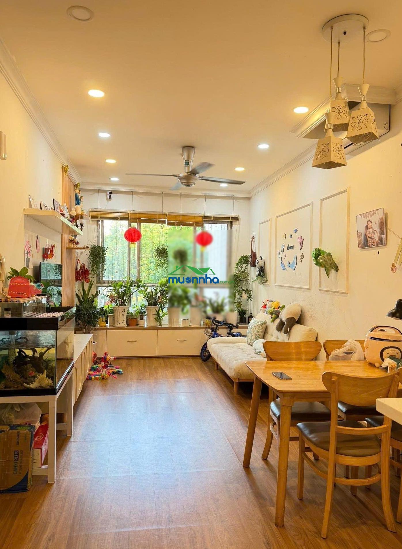 Cho thuê căn hộ 2 phòng ngủ ruby celadon city full nội thất đẹp có giá 12tr/tháng