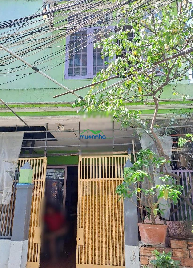 Nhà trọ 1 lầu 5 phòng 4.2x18m trệt lầu đường huỳnh tấn phát quận 7