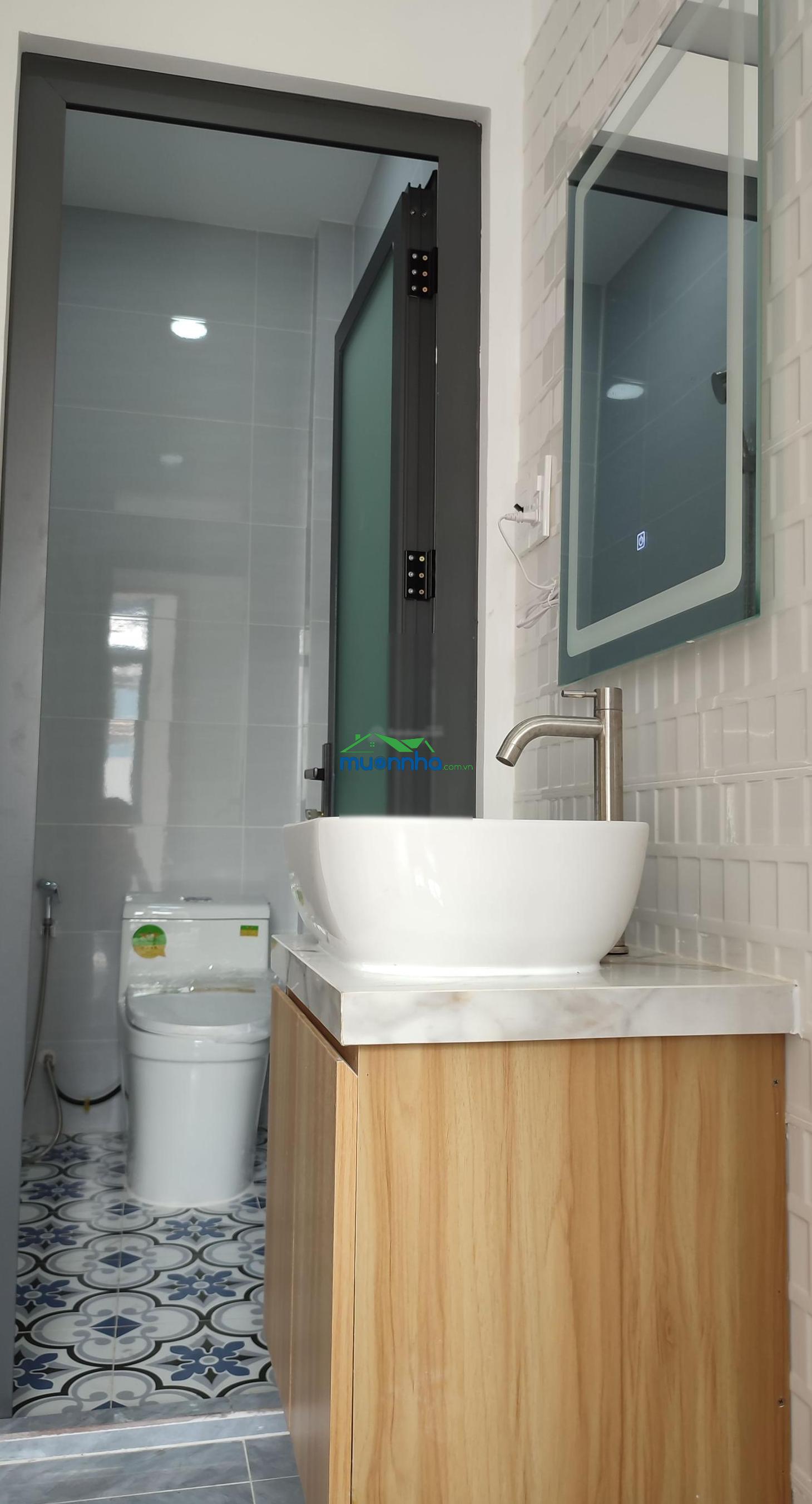 Tân hòa đông, phường 14, quận 6. nhà mới, 2 tầng. 2pn 2wc, dt: 3.7x6.6m nở hậu 4. giá 3.75 tỷ