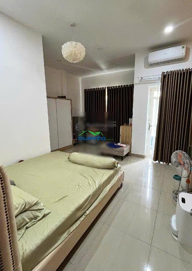Chdv 4 tầng, đường phú thuận quận 7. dt 8*25m, 36p tn ~ 100 tr. 16,5 tỷ