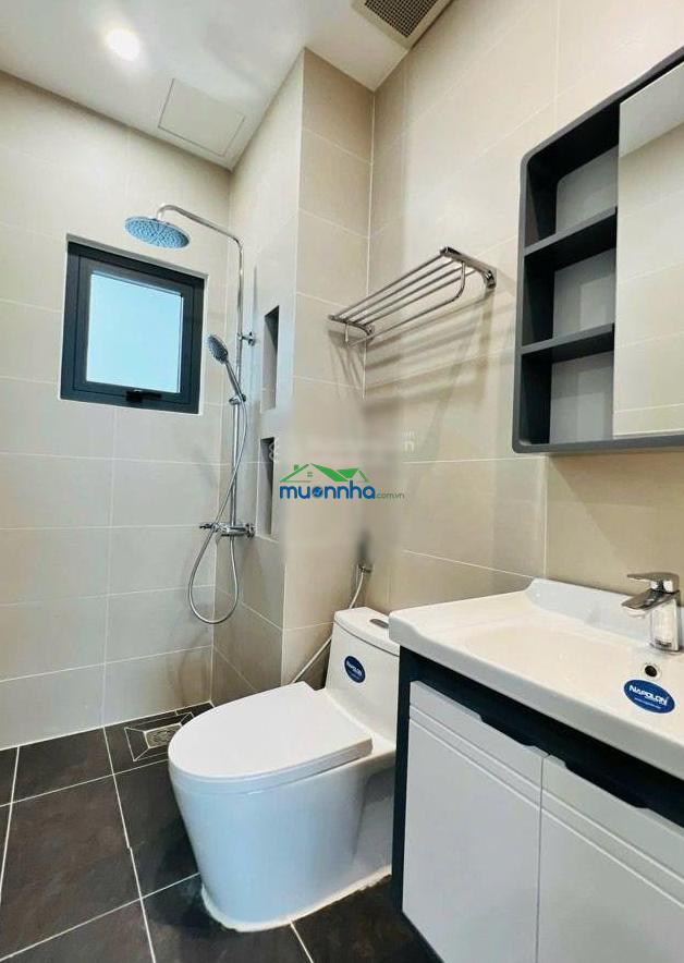 Bán chdv 5tầng btct 10pn 85m2 đang có sẵn hợp đồng thuê khoán 80 triệu/1 tháng hậu giang chỉ 10,2tỷ