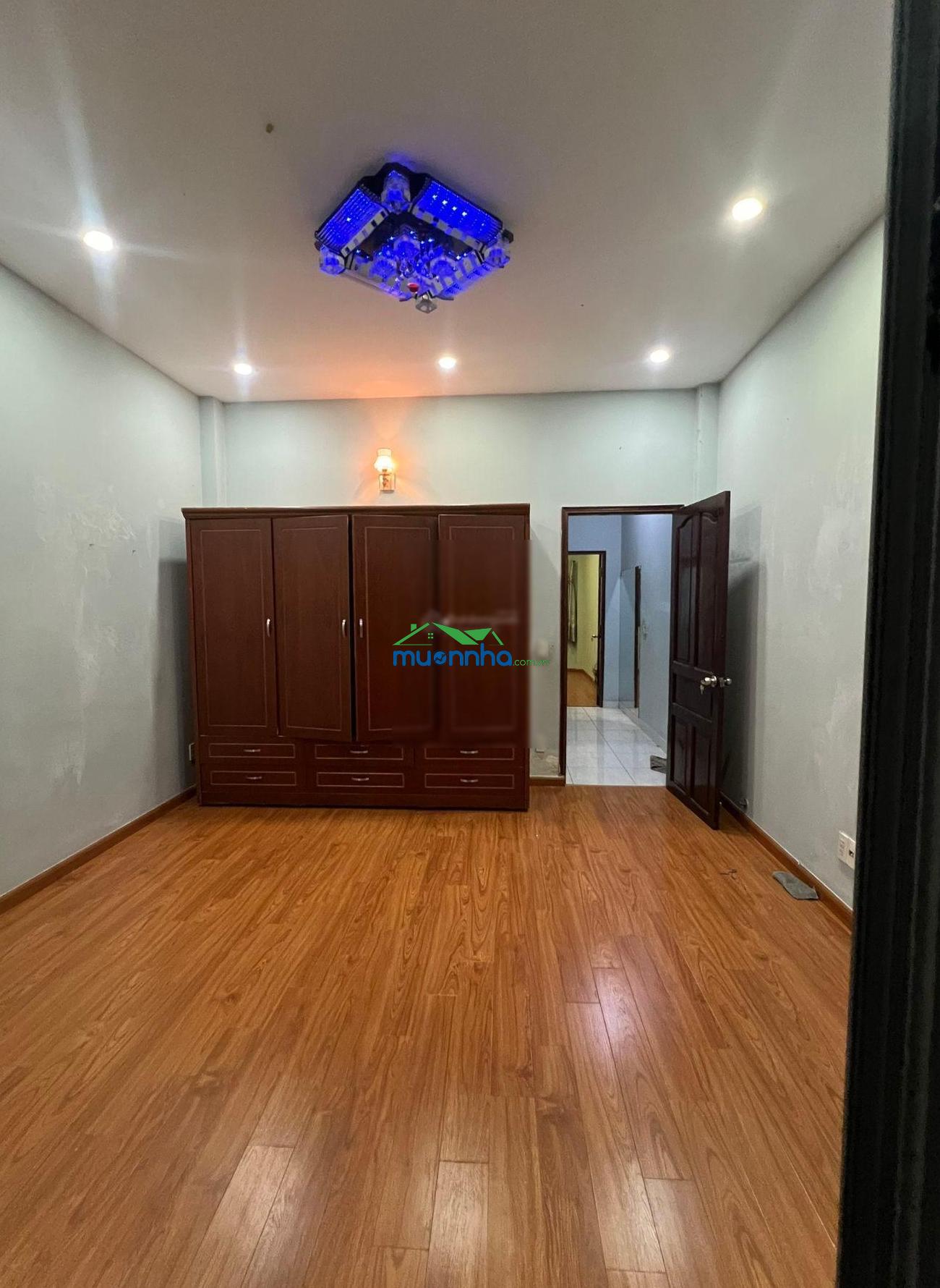 Hot chỉ nhỉnh 8tỷ, nhà 3 tầng 4pn hẻm ôtô thông ngay lê đức thọ giao nguyễn văn lượng p an hội đông