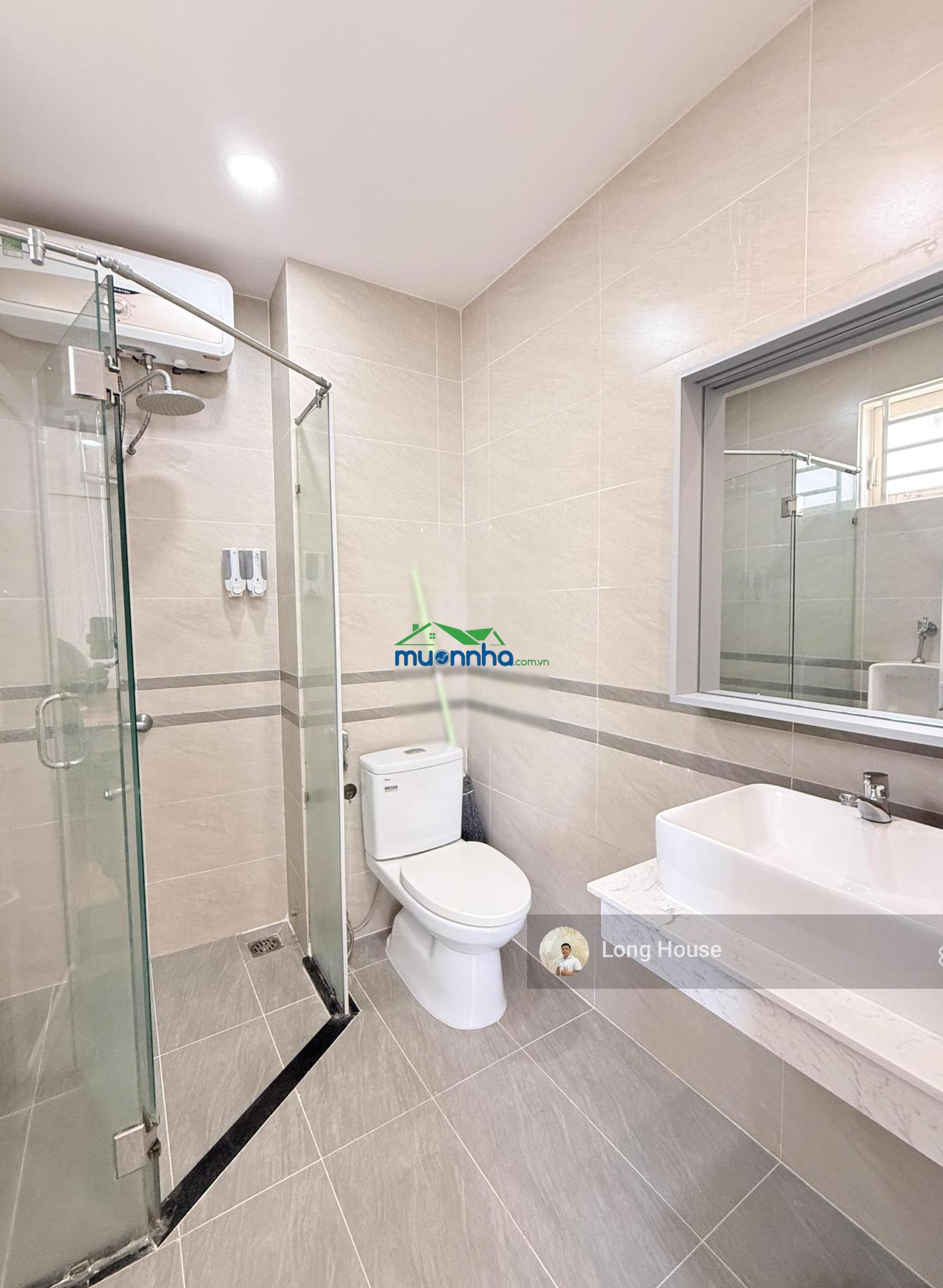 Nhà 4 tầng, 50m², 4 phòng ngủ - p.1 phú nhuận ngay phan đình phùng - phan xích long