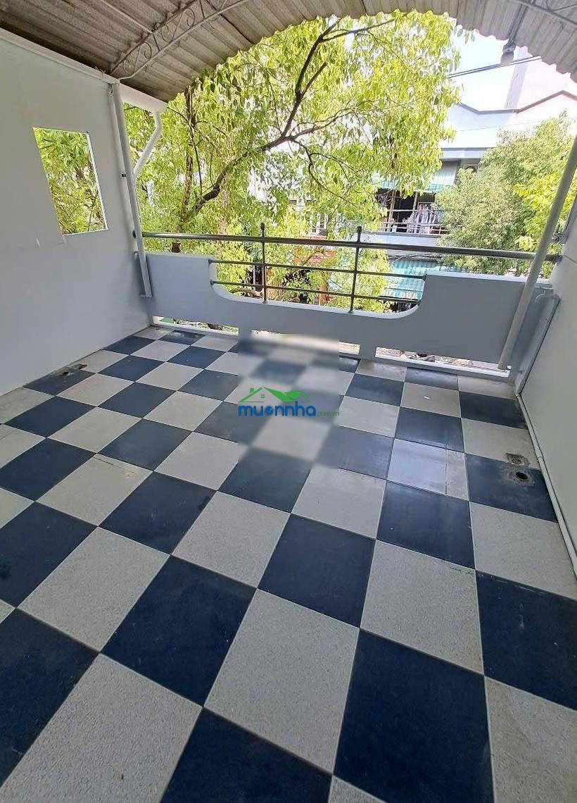 Bán nhà riêng tại 134 tạ quang bửu, 10,5 tỷ, 50m2, giá tốt - 4