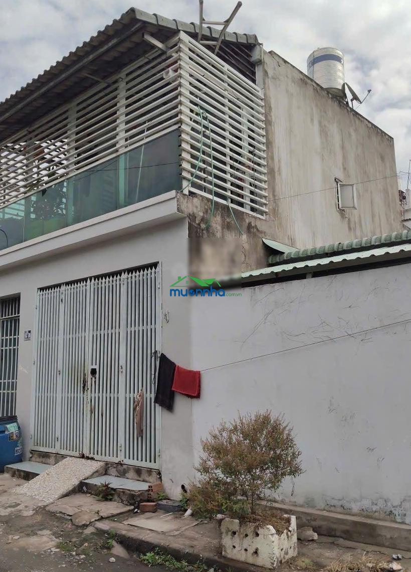 Bán nhà hxh 3tỷ6, 5*20m, đường phan văn hớn