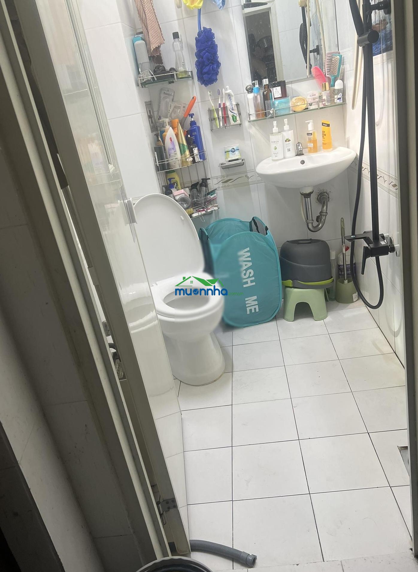 Nhà cho người trung niên hoặc người già, 2 mặt hẻm, 2pn, 2wc, 70m2 tại lê văn lương, giá 5,3 tỷ - 3