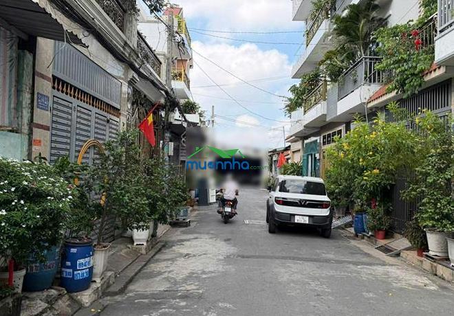 Hà đặc - chợ chó còn khu trọ đất 8x22m, khu trọ có dòng tiền 25tr/tháng đường 8m thông giá rẻ