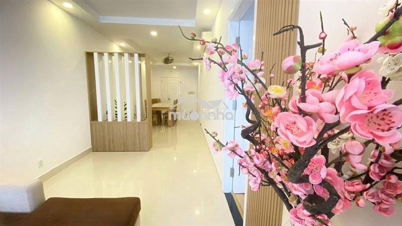 Ch sát trung tâm 53, 2pn, 2 tỷ 160 , sổ sẵn , fulll nt, cho thuê 15tr