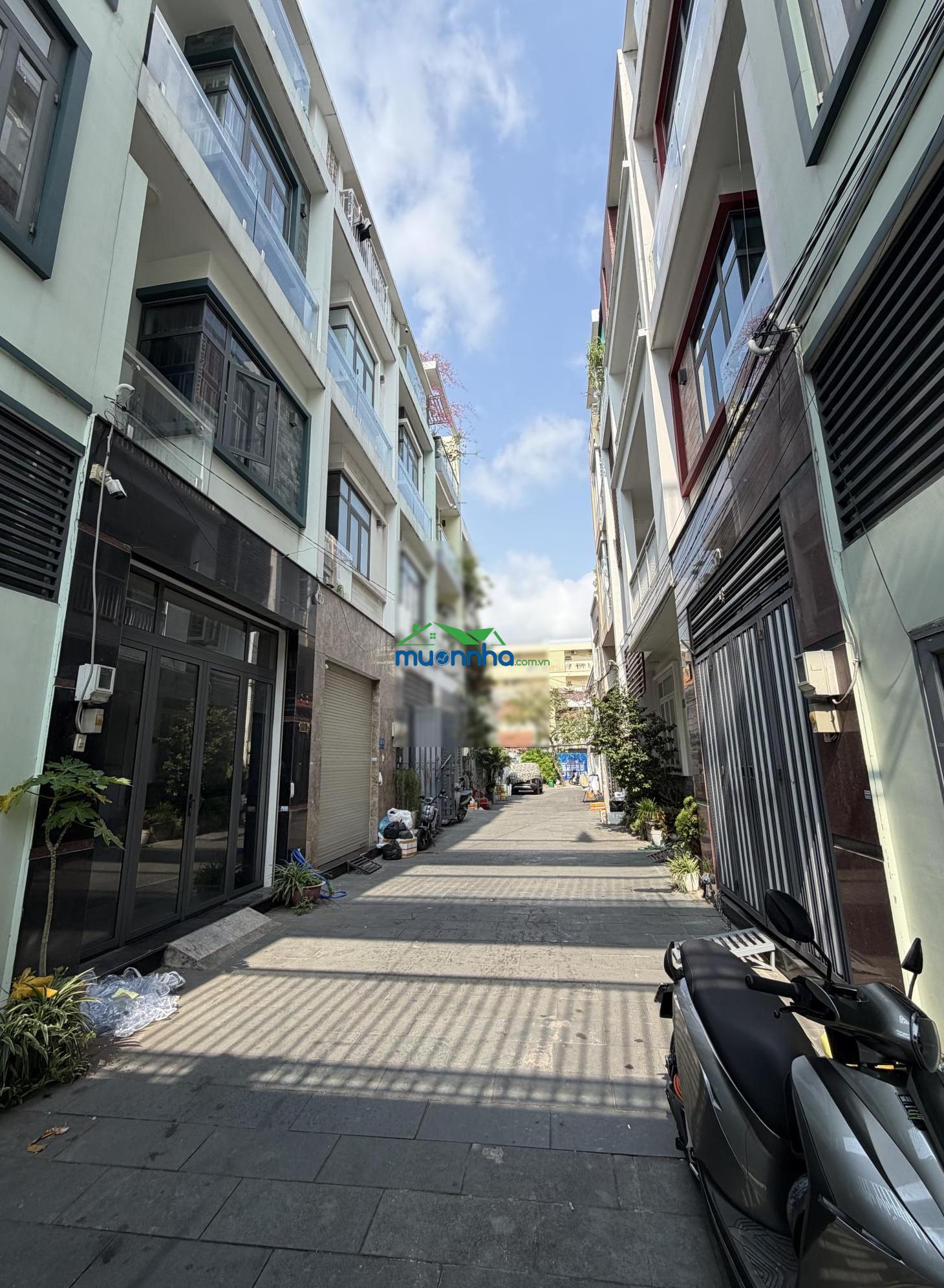 Đừng bỏ lỡ! siêu phẩm chdv - sát vách gigamall & white palace - chỉ 8.8 tỷ - 3