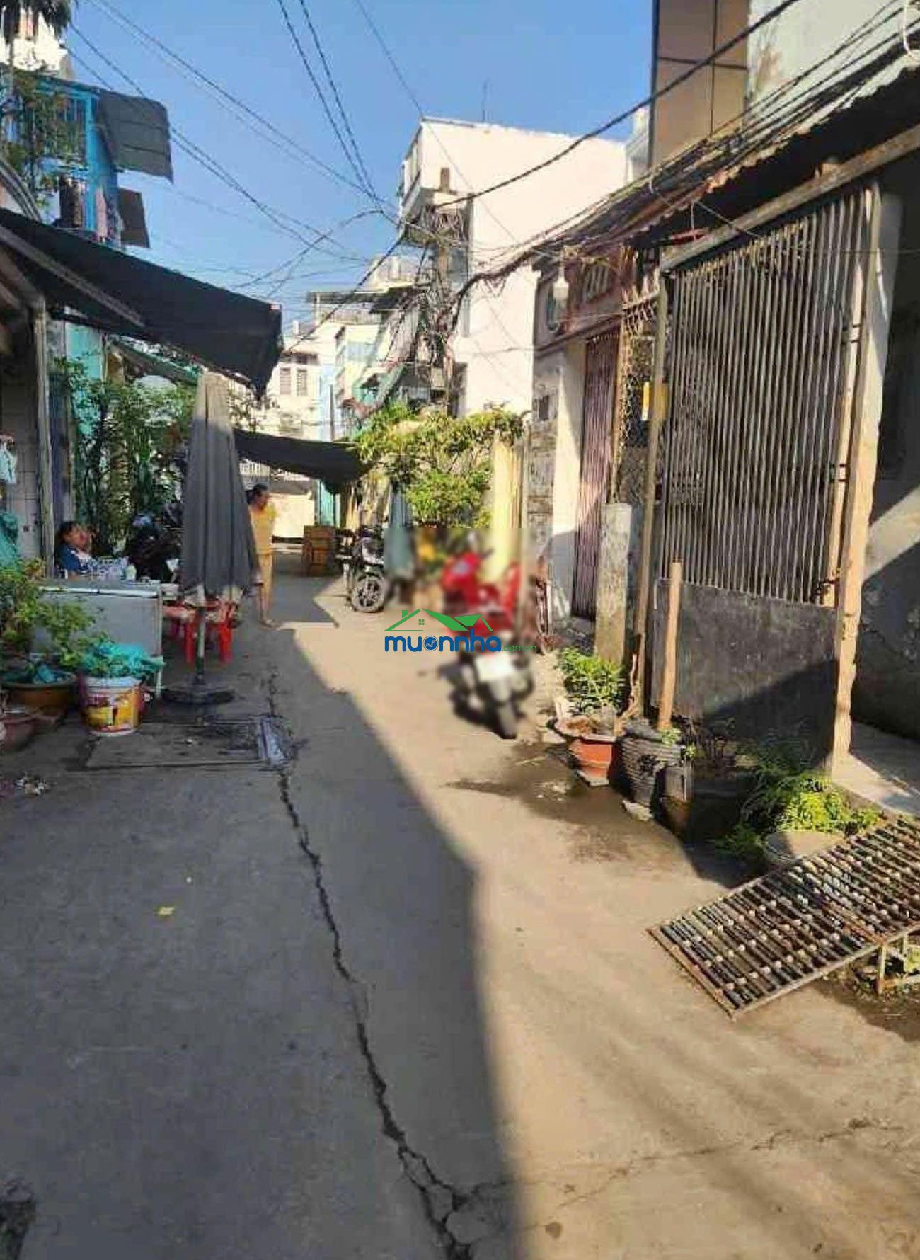 Bán nhà chdv 100m2, quận 7, huỳnh tấn phát, 10 phòng, hơn 7 tỷ
