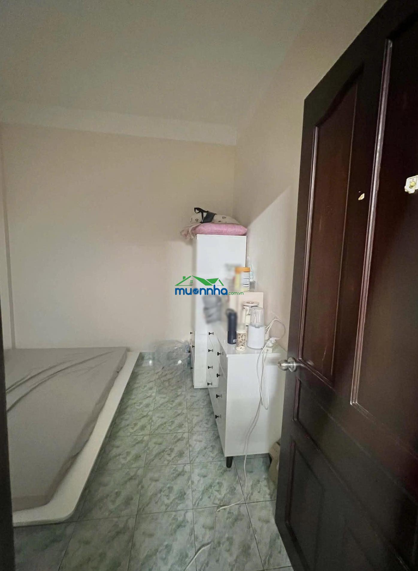 Giảm 400 triệu bán nhà hẻm trường sa. 1 căn ra mặt tiền