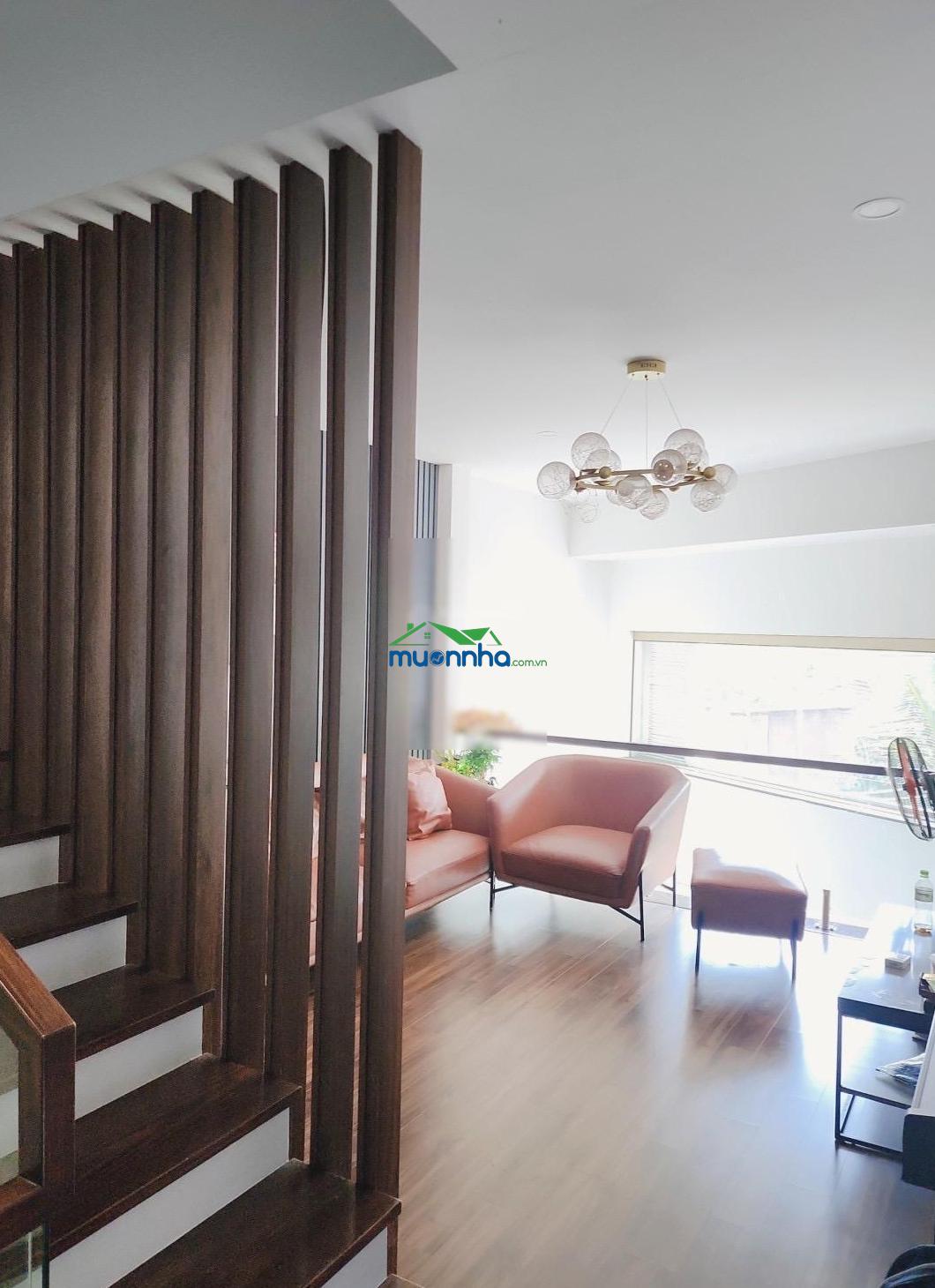 Nhà đẹp 4 tầng vào ở ngay - lô góc 2 mặt thoáng - hẻm xe hơi đỗ cửa ngày đêm - gần co.op mart