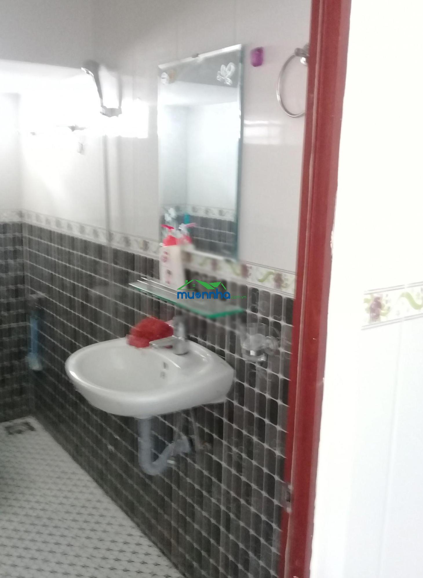 Nhà hẽm đường gò dầu tân quí tân phú hcm 3 lầu 3,5ty - 3