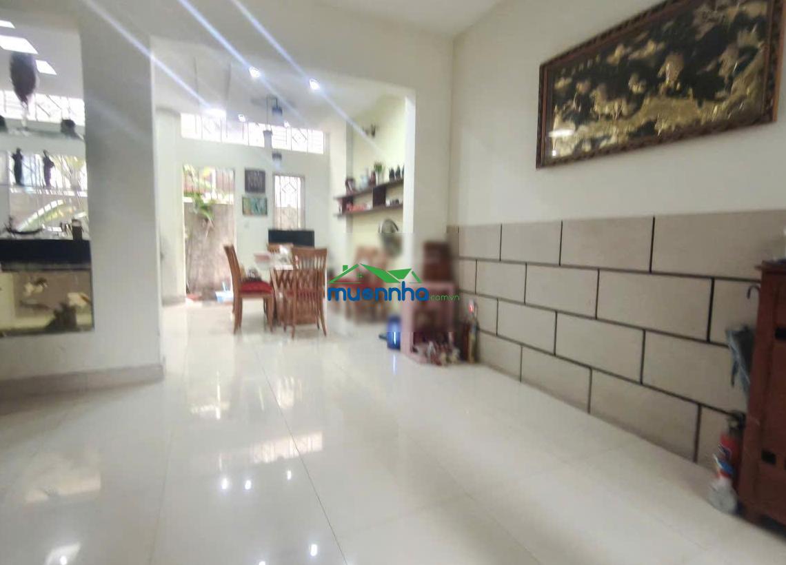 Biệt thự 817a tạ quang bửu gần cc giai việt, 3 tầng, 120m2, nhỉnh 22 tỷ