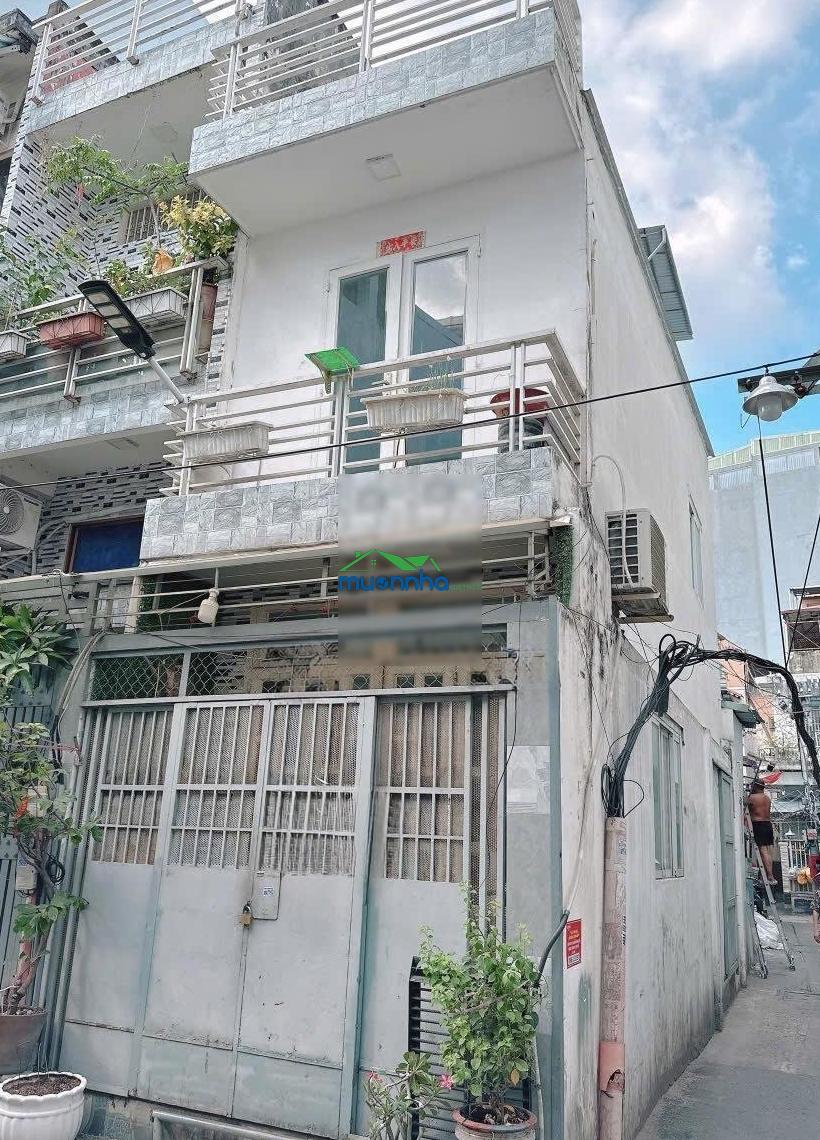 Chỉ 4,8 tỷ sở hữu ngay hộ khẩu quận 3 - 30m² - 3 lầu - hẻm nhựa 6m chuẩn chỉnh!