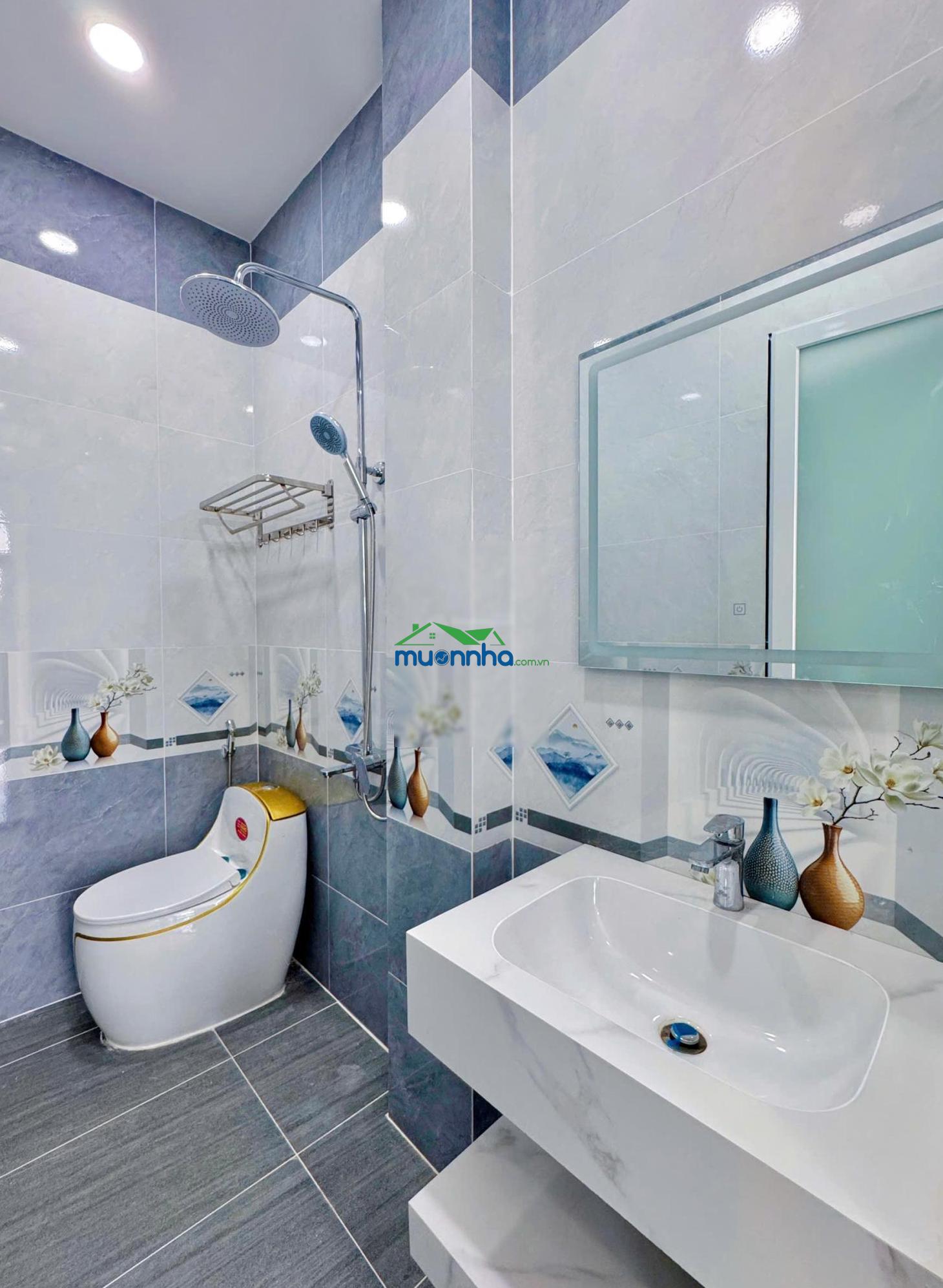 Nhà phố xây mới - cuối đ. tân kỳ tân quý - đường trước nhà 12m - đồng bộ, cao tầng (điện, nước âm)