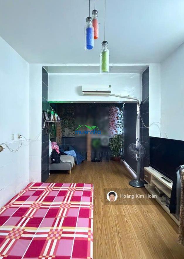Giảm tiếp 500tr! nhà 3 tầng btct với 4pn/4wc, 52m2 đất, nở hậu, sát hxh cách mặt tiền đường chỉ 60m - Ảnh 2