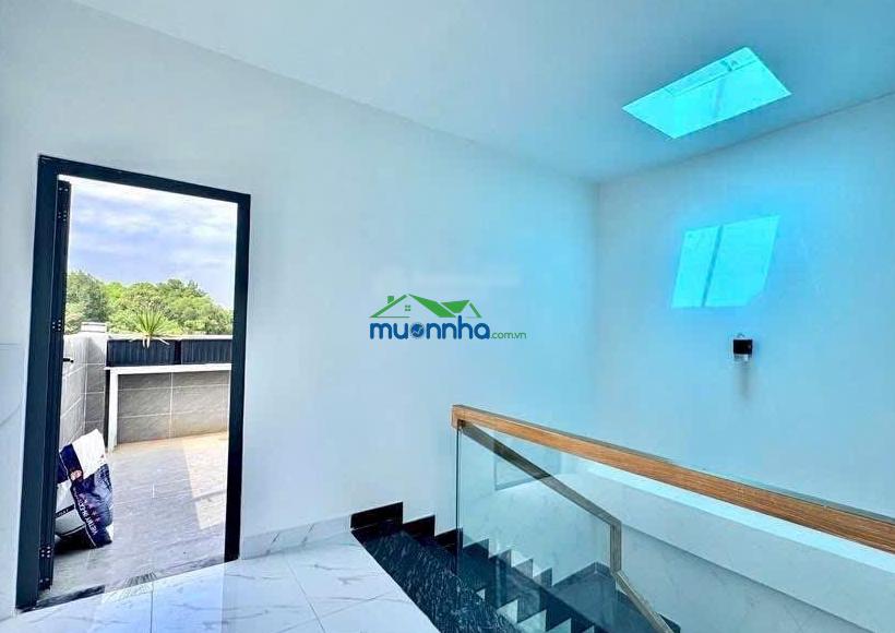 Nhà mới hạ 200triệu 1trệt 2lầu sân thượng, hẻm 1 sẹc đường số 730 lã xuân oai, p.long trường q9 - 3