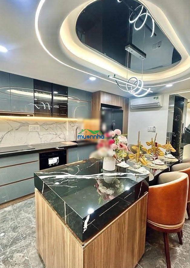 Nhà đẹp mới xây full nội thất xịn - ngay emart phan huy ích - 5 tầng - hẻm nhựa 6m - có thang máy - 2