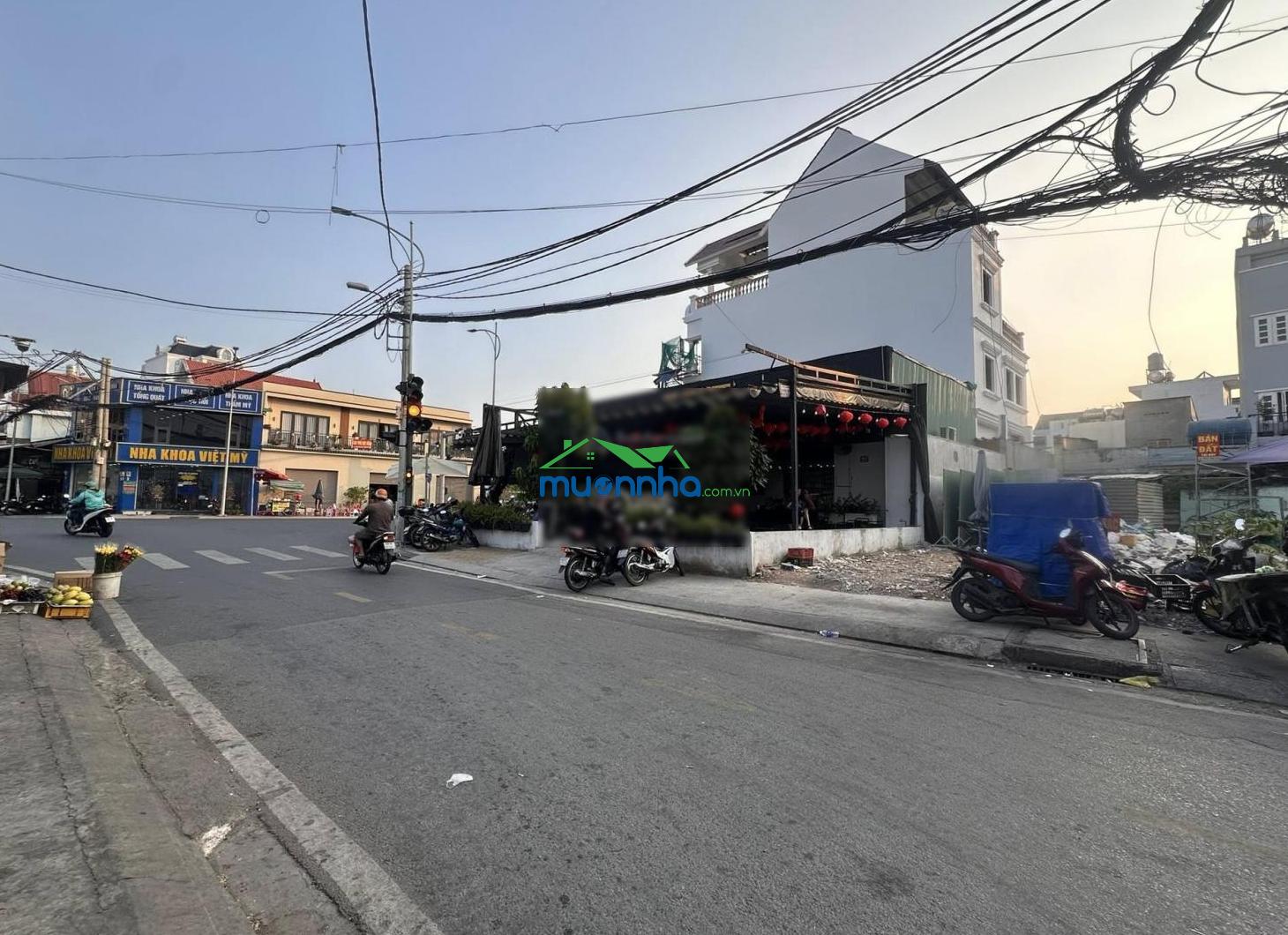 Nhà cấp 4 góc 2 mtkd hẻm 574/ đường sinco gần aeon bình tân, 7.5x10m, 5.9 tỷ, lh: 0935 721 *** hữu