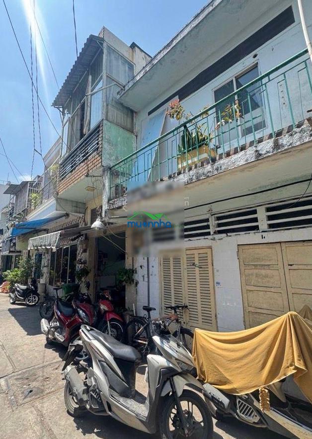 Nhà ngay lê văn quới, đs14. nhà cũ tiện xây mới - 2 tầng - 32m2 ngang 4m. hẻm xe hơi gần mặt tiền - 2