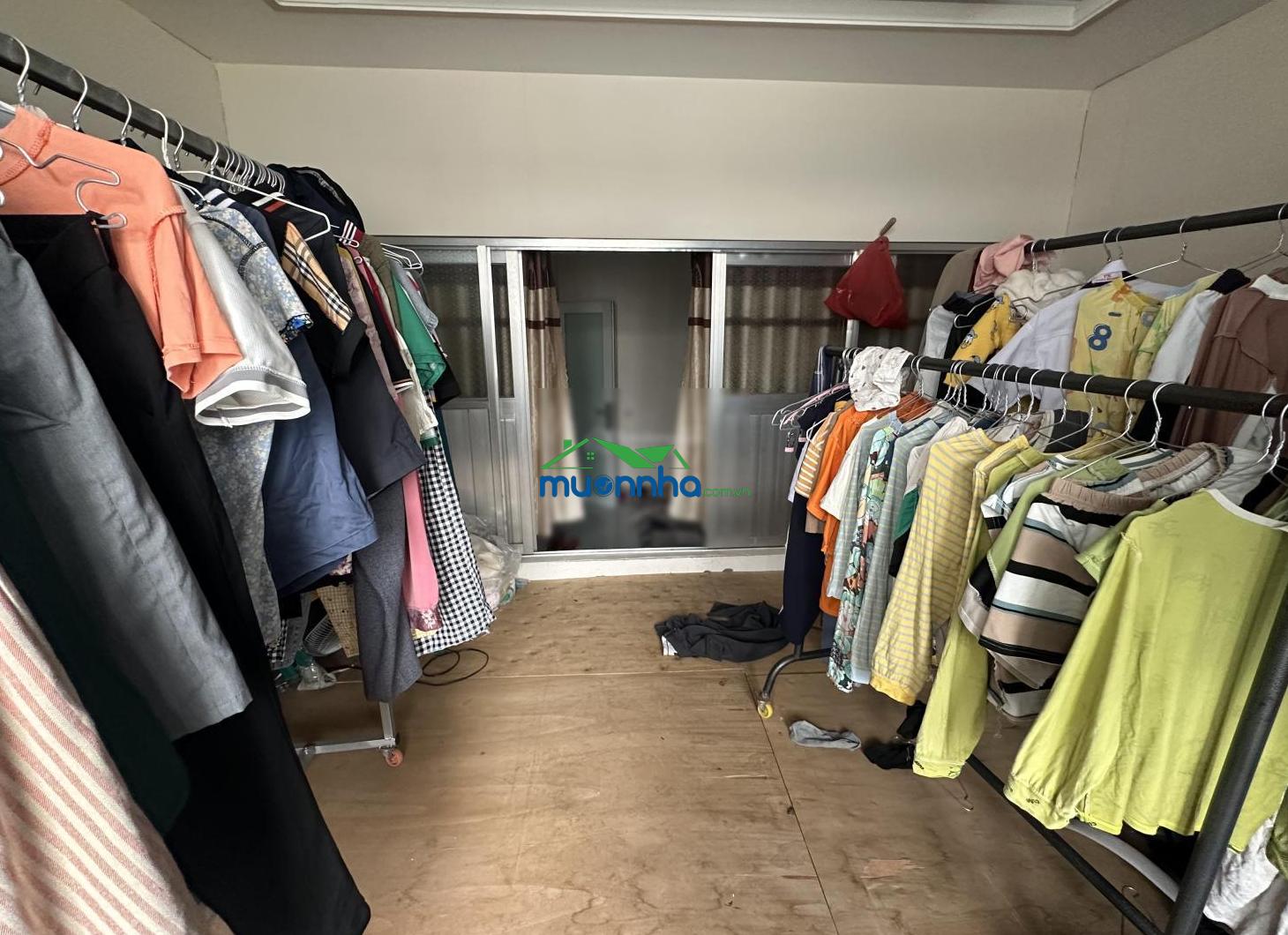 Bán nhà riêng, hẻm xe hơi 3pn 2wc ngay công viên phần mềm quang trung, 37m², 3 tỷ 750 - 3