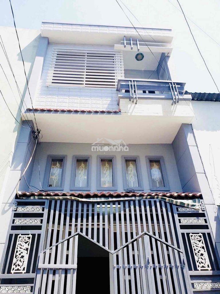 Nhỉnh 3t có nhà 3 tầng btct - gần aeon tp - lô tư - đường nhựa 5m - sá