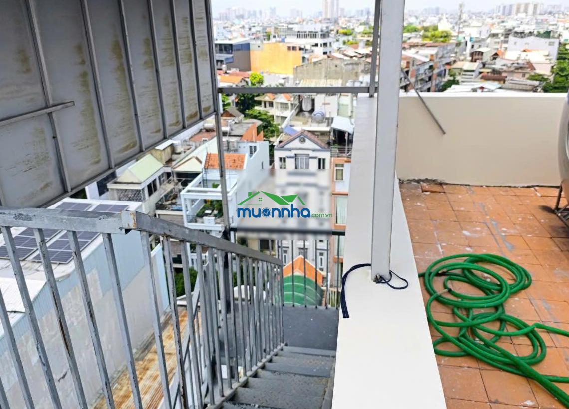 Khách sạn mặt tiền a4 - k300 ngay cộng hòa, 9x20m, hầm 8 tầng, hđ thuê: 250 triệu/tháng
