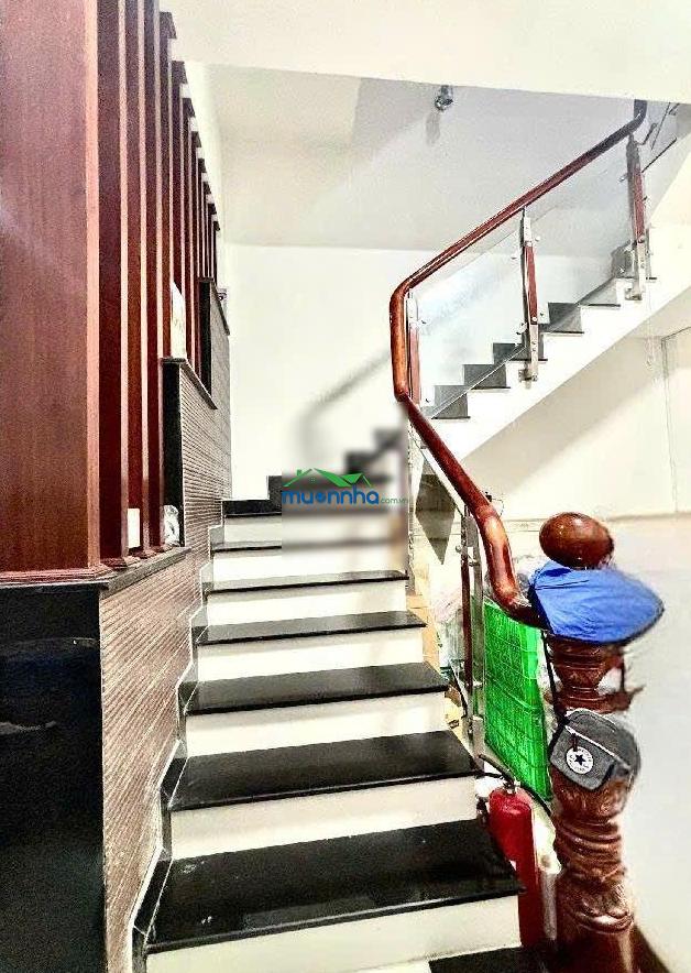 Nhà đẹp an dương vương quận 8 - hẻm ô tô vào tận cửa - 4pn - sân thượng - 7.x tỷ. - 4